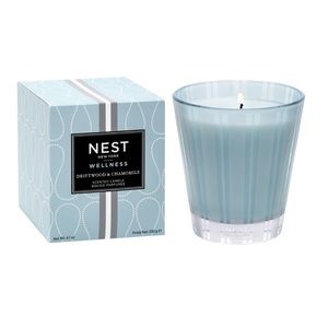 NEST scented candle Driftwood & Chamomile
